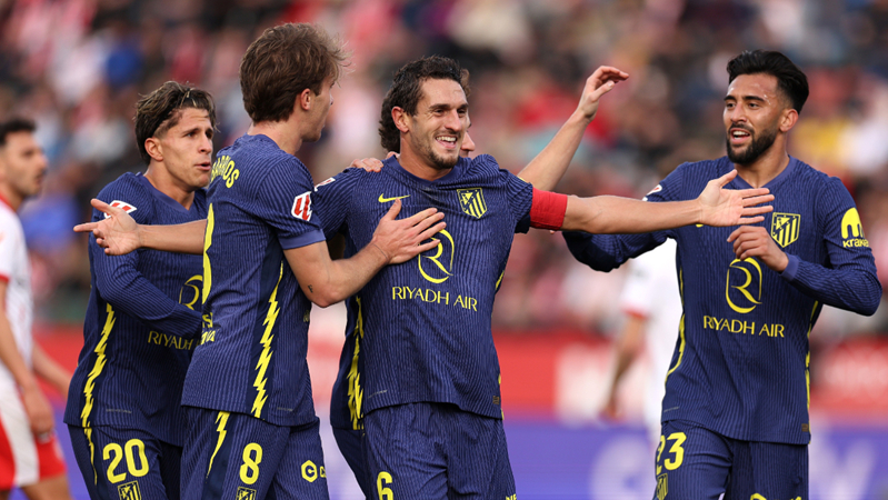 鲁媒：陈泽仕和依木兰今天抵达成都，参加U22国足的训练备战（鲁媒：陈泽仕与依木兰今日抵达成都，随U22国足展开训练备战）