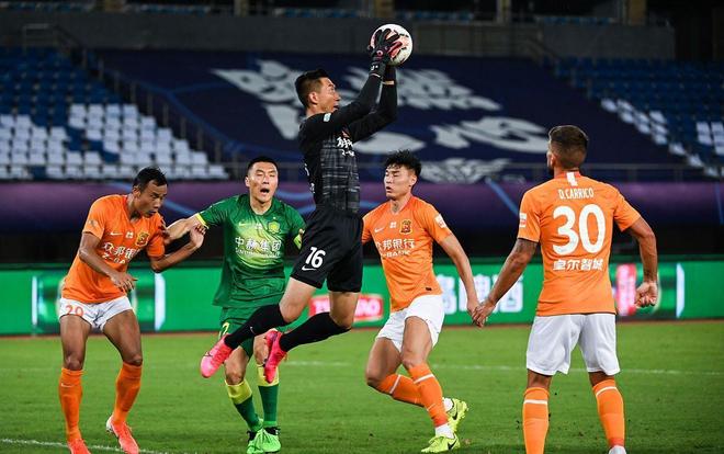 池忠国：最遗憾客场踢山东的两个失误，我这岁数没这样失误过（池忠国：客战山东两次失误最令我遗憾，这个年纪从未犯过这样的错）