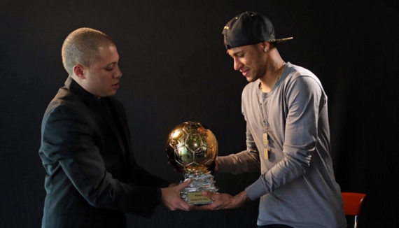 尤尔曼德：教练在岗位上待上15个月才合理，过早解雇教练不好