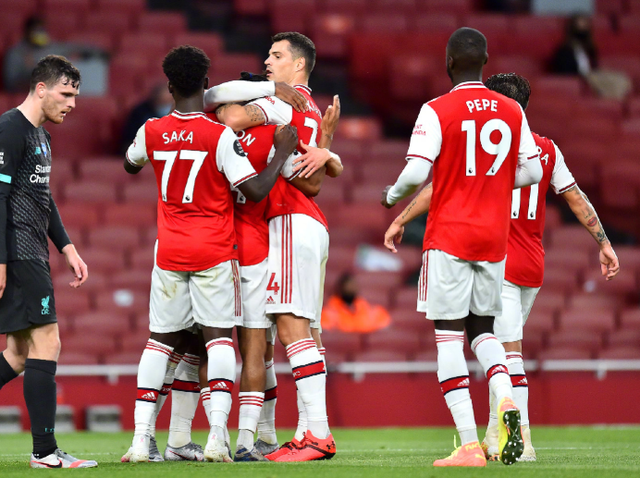 森林狼官方：爱德华兹因右脚酸痛将缺席今天对阵勇士的比赛（森林狼官宣：爱德华兹右脚酸痛，缺席今日对阵勇士一战）