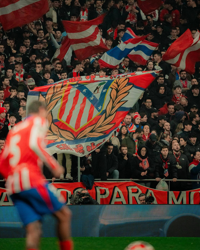 本菲卡2-0那不勒斯，里奥斯传射，巴雷罗破门（本菲卡2-0击败那不勒斯 里奥斯传射巴雷罗建功）