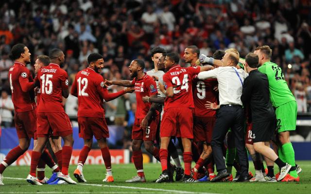 记者：拉什福德请假是个人原因并未受伤，明日就能回归训练（记者称拉什福德因个人原因请假并未受伤，明日将归队训练）