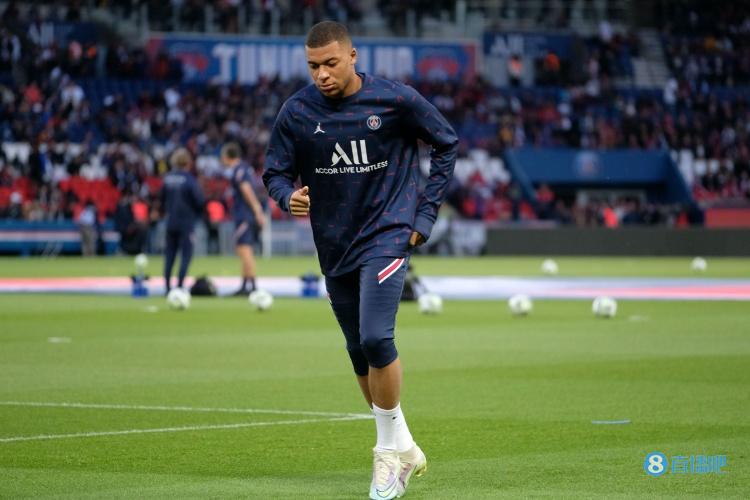 马德兴：海港队低调埋头干事，球迷不树敌，这是中超需要的（马德兴评海港：低调务实、球迷不树敌，正合中超之需）